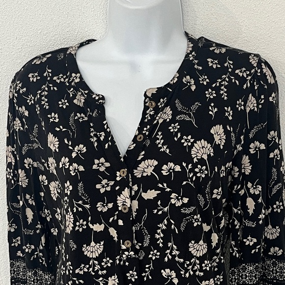 Lucky Brand Top Size S - Picture 3 of 5